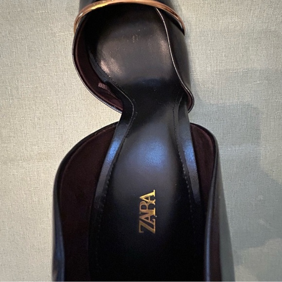 Zara Black Pointed Toe Heels - Picture 11 of 16